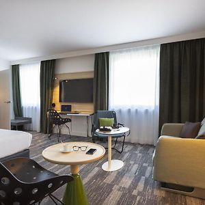 Suite One Double Bed Mountain View